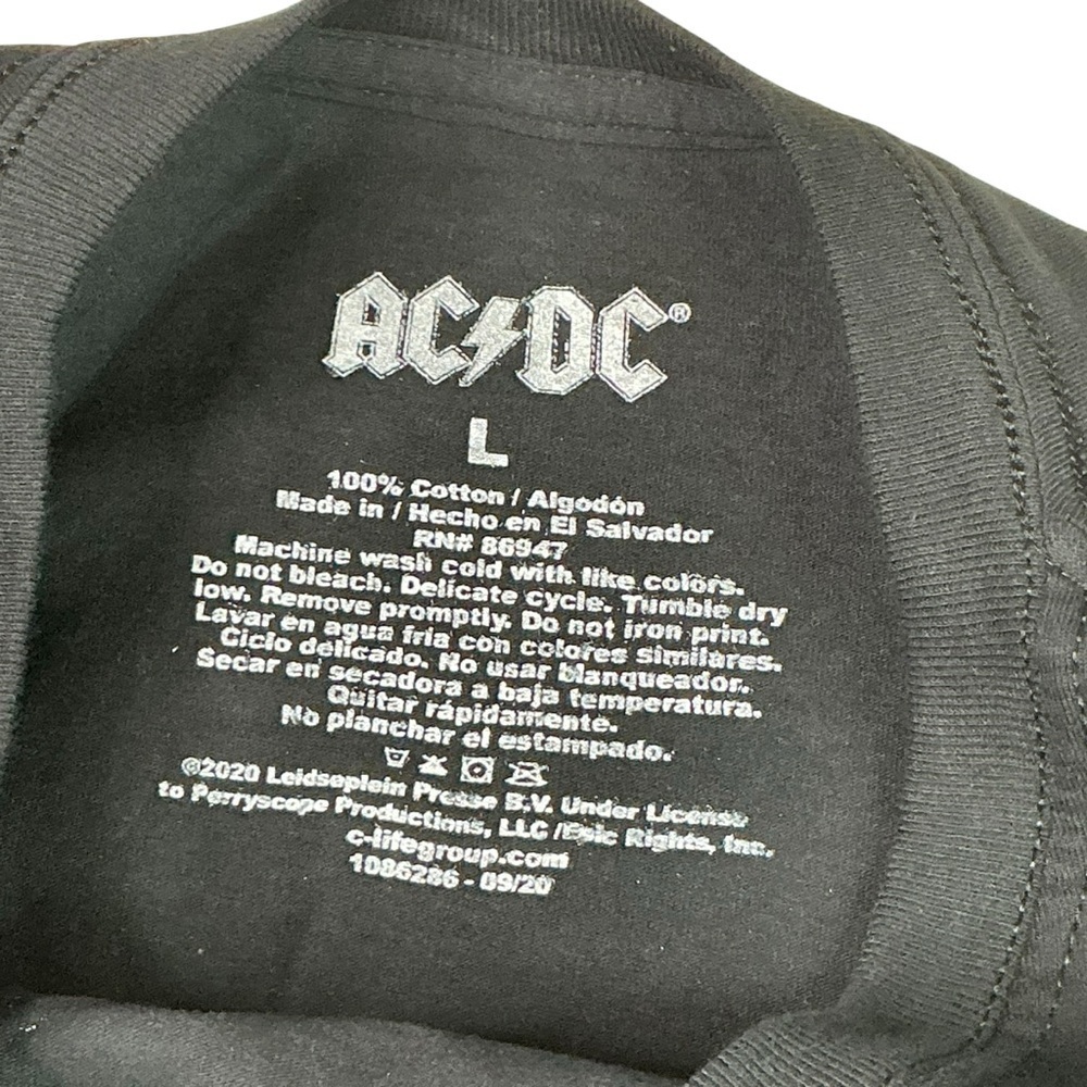 AC/DC Back in‎ Black Short Sleeve Graphic Band Tee Shirt Short Sleeve Size L - Picture 5 of 9